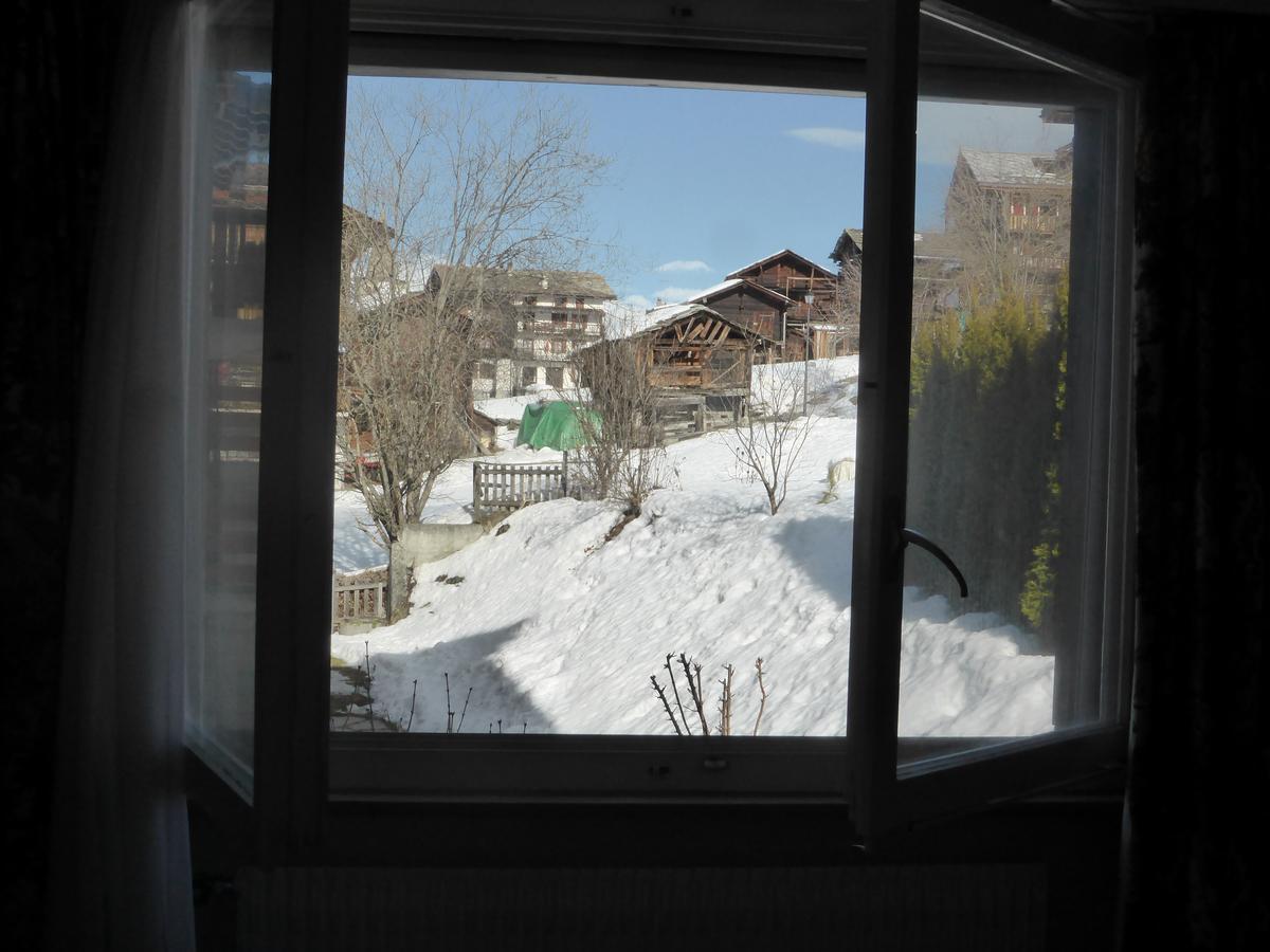 Haus Silberblick Anrig Apartment Grachen Exterior photo
